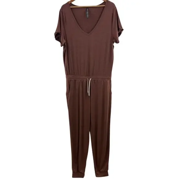 Vuori All Day Jumpsuit Short Sleeve Rolled Crop Terracotta Heather Brown Size XL - Picture 2 of 14